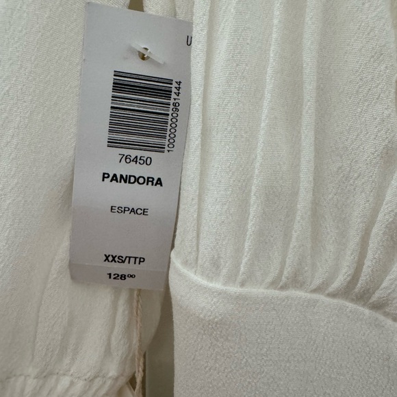 NWT Aritzia Pandora Blouse - Picture 6 of 7